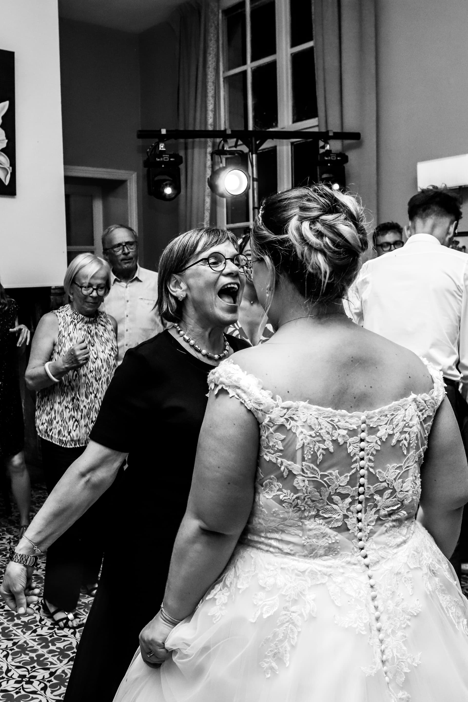 Mariages — 28